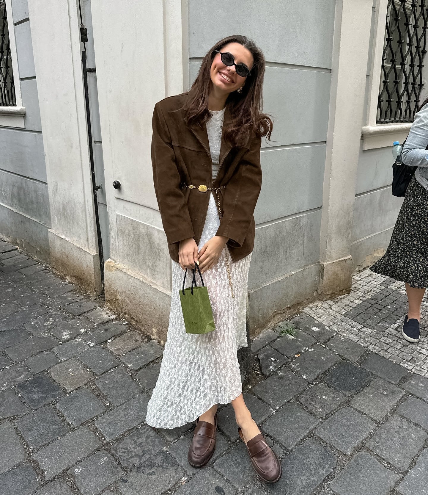 Stilla | Elegant Vest Med Suedes detaljer