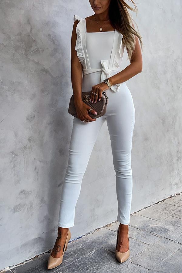 Stilla | Perfekt Poseret Ruffle Jumpsuit