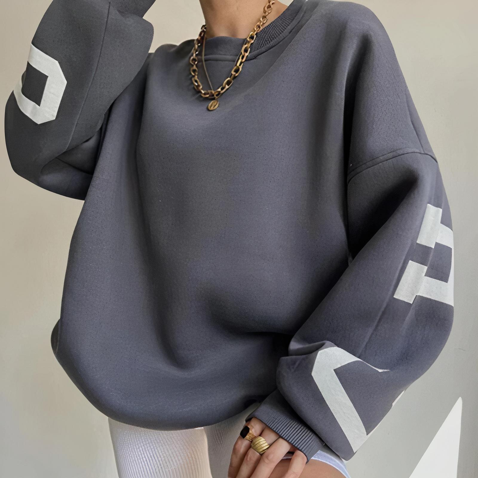 Stilla | Émiliebogstav-print Sweater