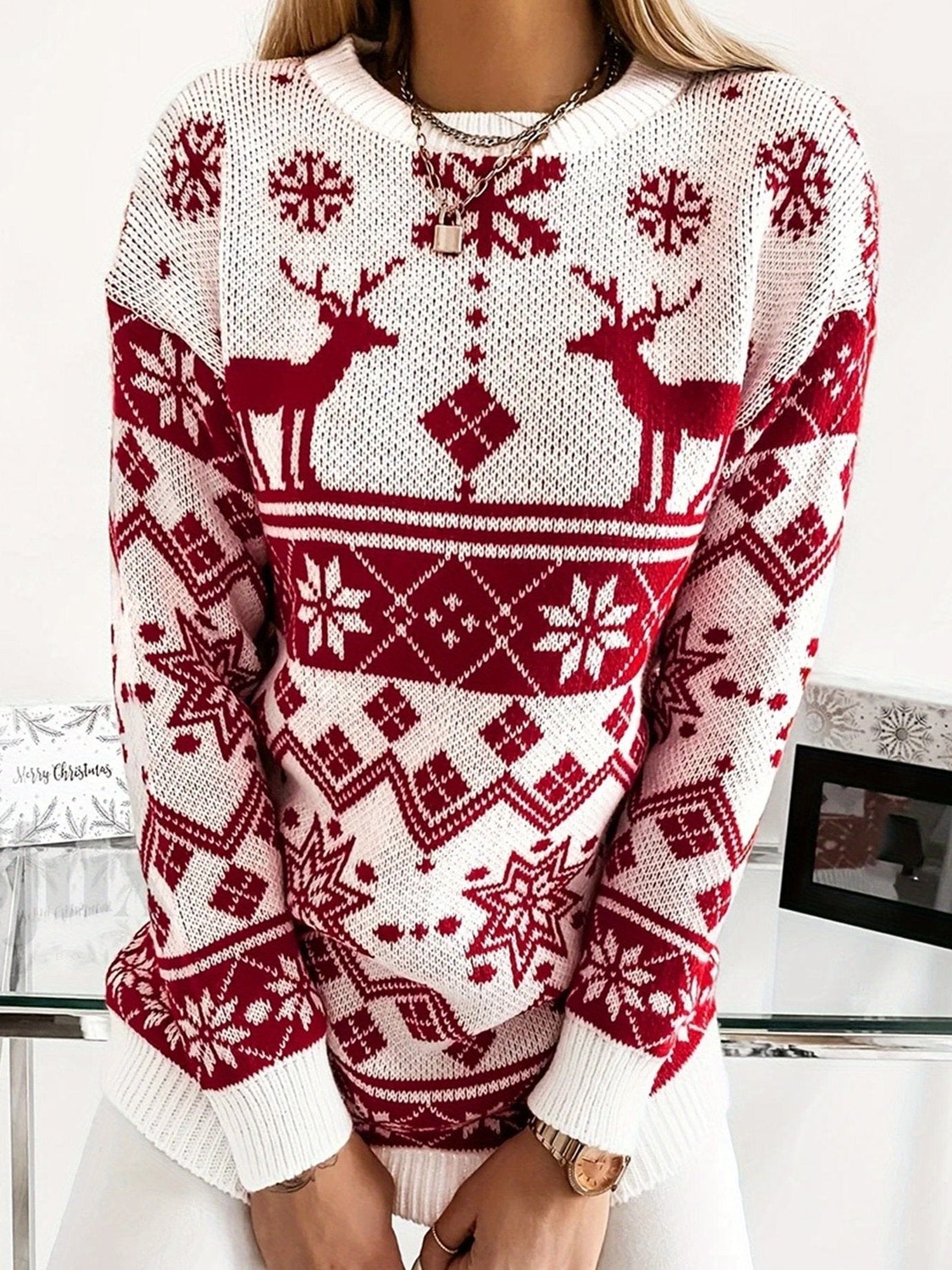 Stilla | Julet-sweater med hjorte og snefnug