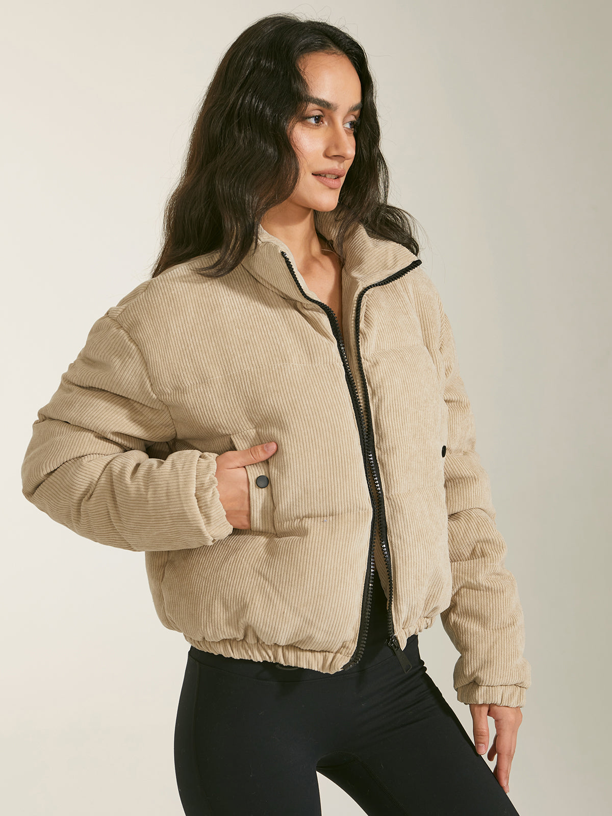 Stilla | Beige farvet damjakke