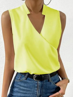 Stilla | Stilfuld Ærmeløs Dame Sommer Top Med V-Udskæring Casual Kvinder Bluse Online salg