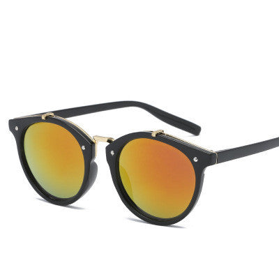Stilla | Solbrille Med Elegant Design